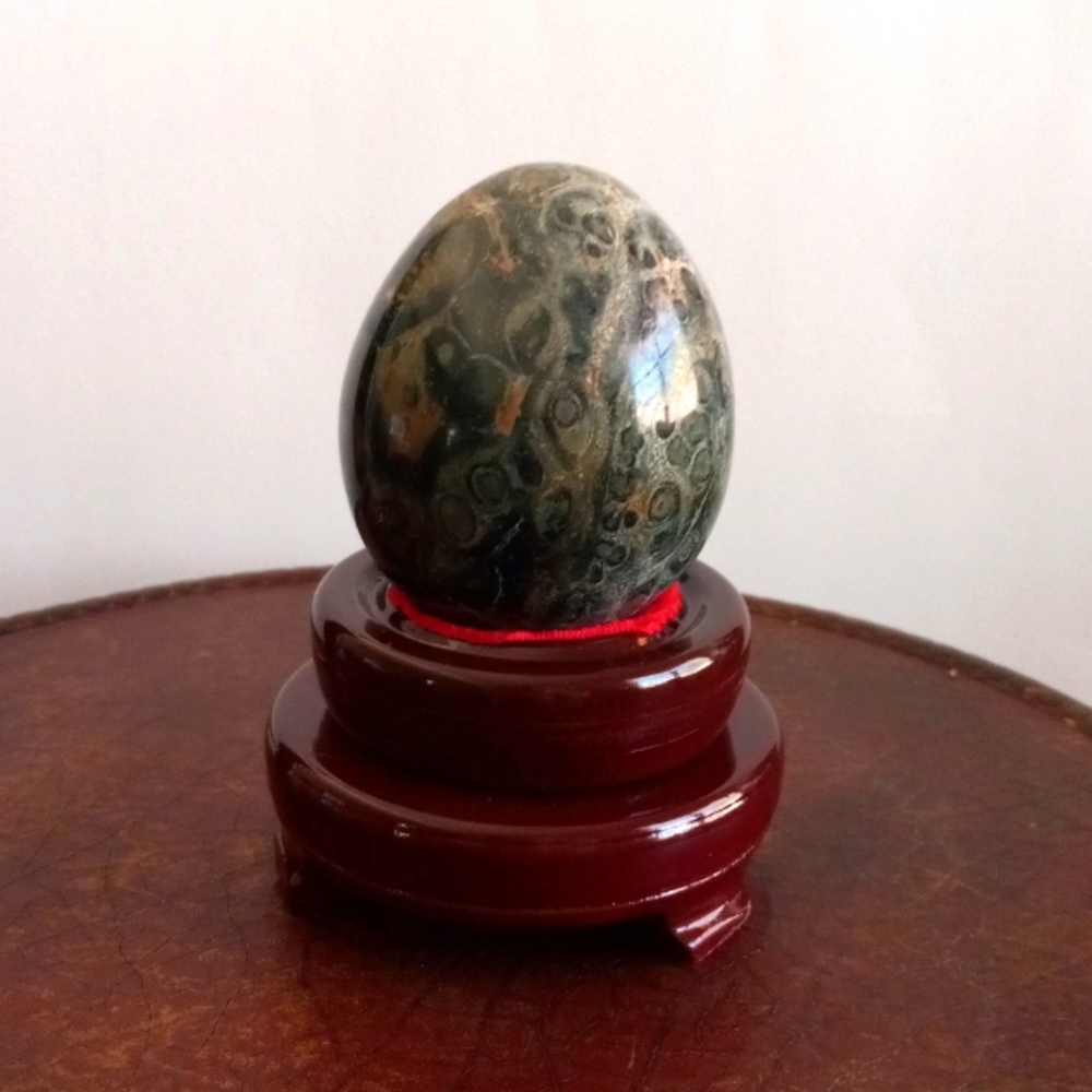 Kimbaba Jasper Crystal Egg. 3.0"×2.6".